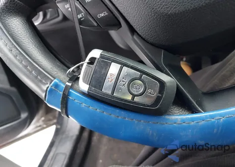 2018 Ford Fusion Hybrid Se z USA, uszkodzony, nr VIN 3FA6P0LU9JR173544